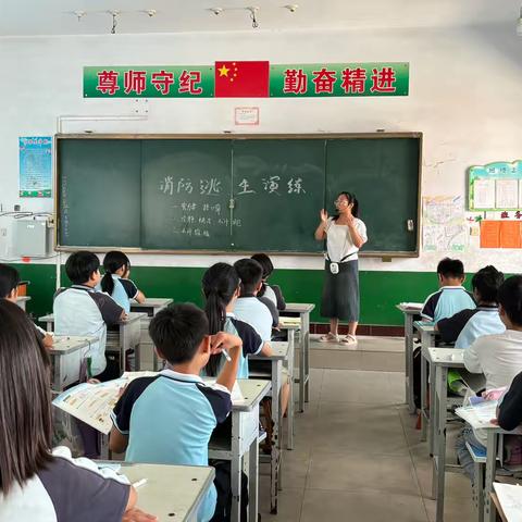 消防演练在校园 筑牢防火安全墙——贯庄联办小学安全消防演练