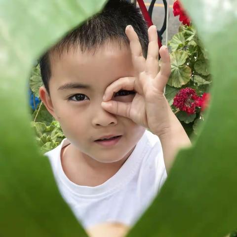 【共育·健康】预防近视，你我“瞳”行——潮海钰华幼儿园全国爱眼日活动