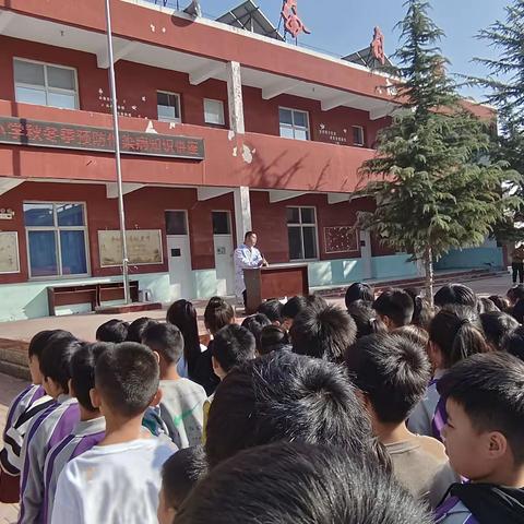 骆庄乡东望小学“卫生习惯养成教育”