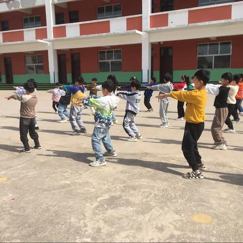 【大严屯小学】“关爱学生幸福成长”