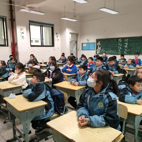 黎郡小学-期中总结