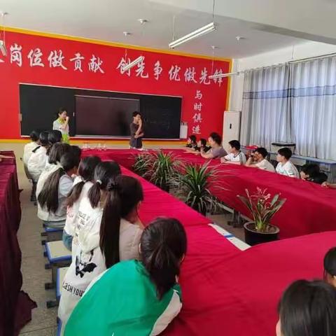 心理辅导释压力 秣马厉兵迎期末——召陵区万金镇实验小学六年级心理辅导讲座