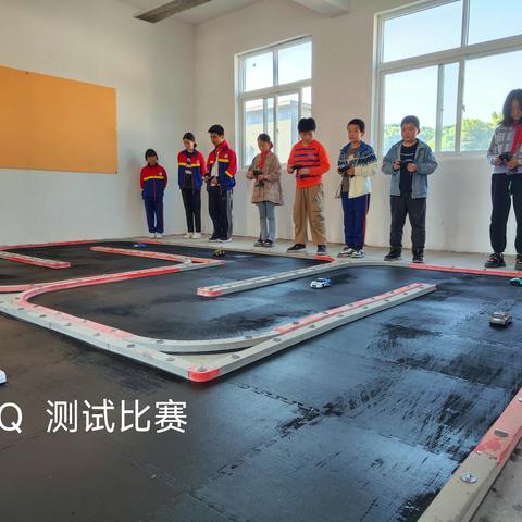 胡村小学迷你Q赛车制作