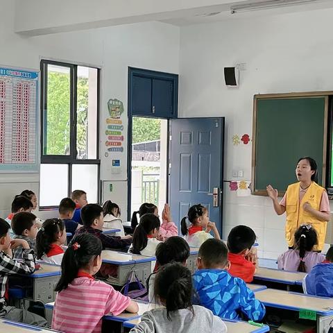 新民街小学抗挫折公益活动课