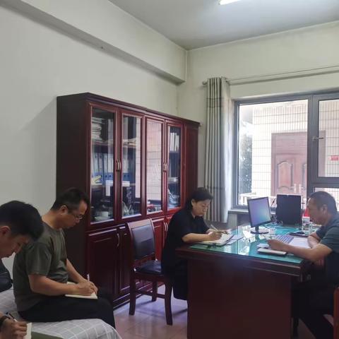 市社领导李晓魁调度并 部署食用菌协会工作