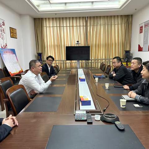 供销贸易公司、域渤公司到银行沟通贷款事宜