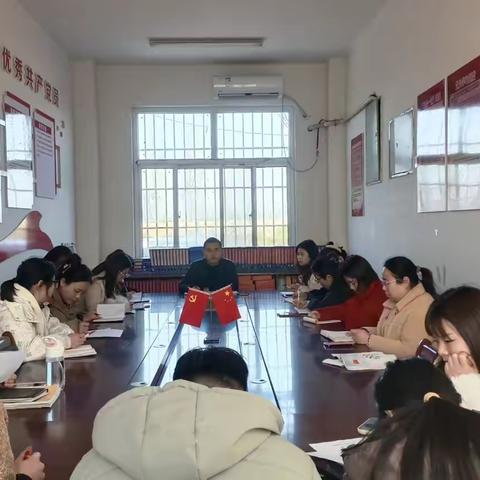 分析促提升   聚力再启航 ——半堤镇成庄小学期中考试分析会