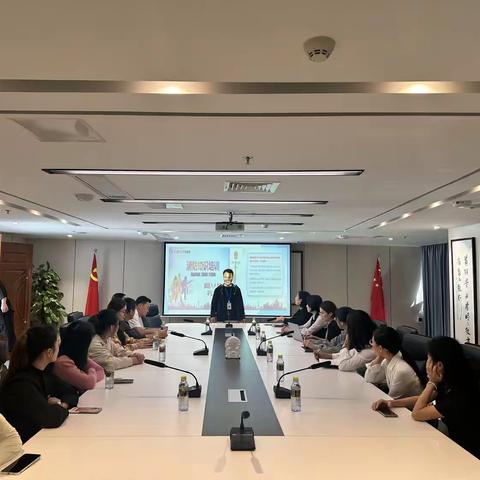 筑牢安全防线 守护园区平安——海口市（龙华）人力资源服务产业园消防安全培训圆满落幕