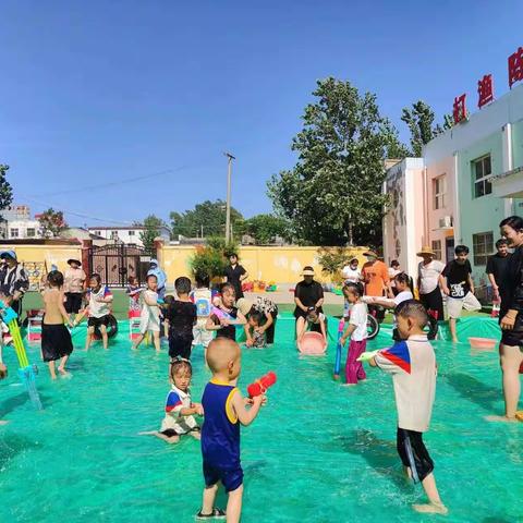 清凉一夏🏖--欢乐泼水节”打渔陈镇社区幼儿园泼水节活动