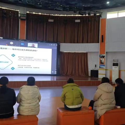 【规范管理年 五幼在行动】 广信区第五幼儿园开展“新乡土幼教”课程资源开发的实践探路与理论指引——线上教研培训活动