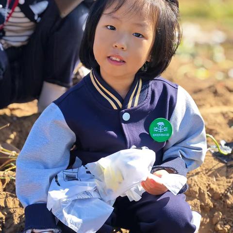 军星幼儿园秋收研学❤️