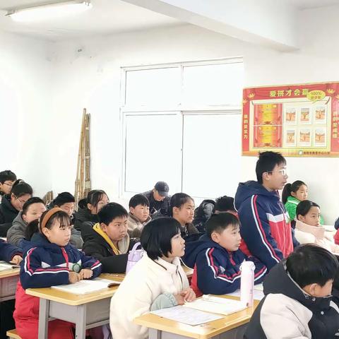 消防安全记心间——示范区白河樊营中心小学消防紧急疏散演练