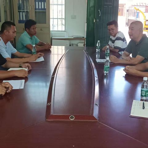 县水务局李其勇副局长带队到军田村开展走访调研工作