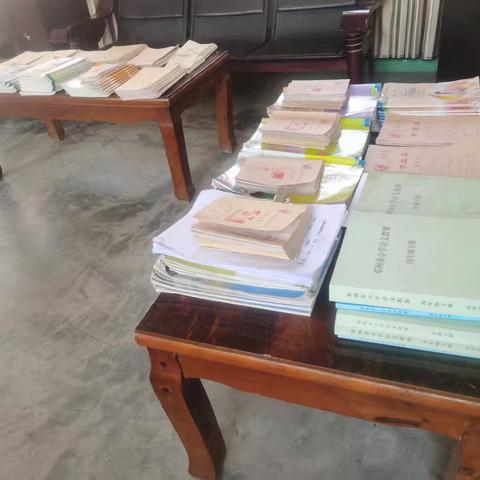 以检查促规范，以规范促提升桑庄镇赵湾小学业务常规检查