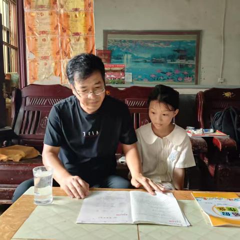 筑牢安全防线 关注学生成长 桑庄镇赵湾小学暑期家访活动纪实