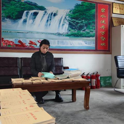 精耕细作抓常规  笃行实干促提升—桑庄镇赵湾小学常规业务检查纪实