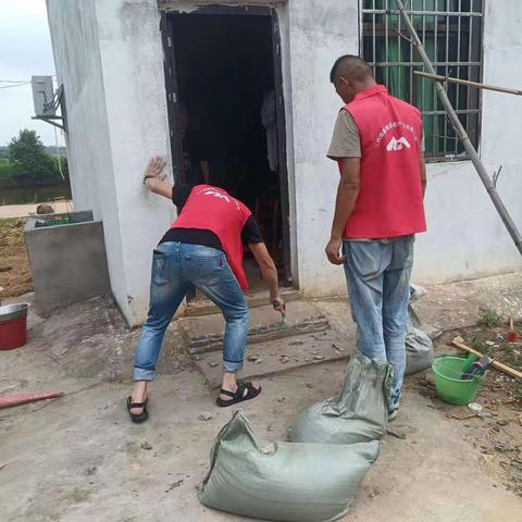 詹圩镇曾家村开展“我为群众办实事   关爱空巢老人”志愿服务活动