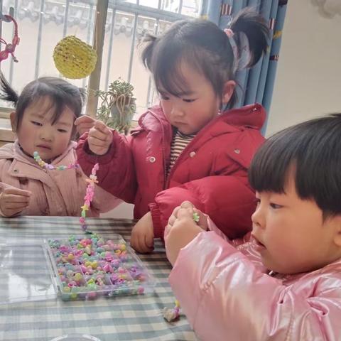 玩转区角 快乐体验🌻🌻🌻—— 城南幼儿园小五班幼儿区角活动剪影