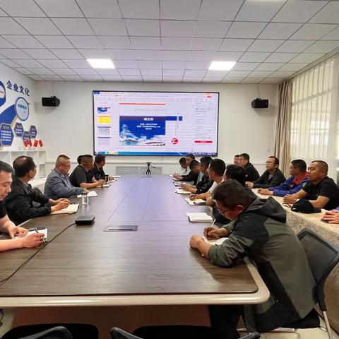 【“三抓三促”行动进行时】嘉峪关机场改扩建工程开展道面混凝土施工质量通病防治技术学习交流活动