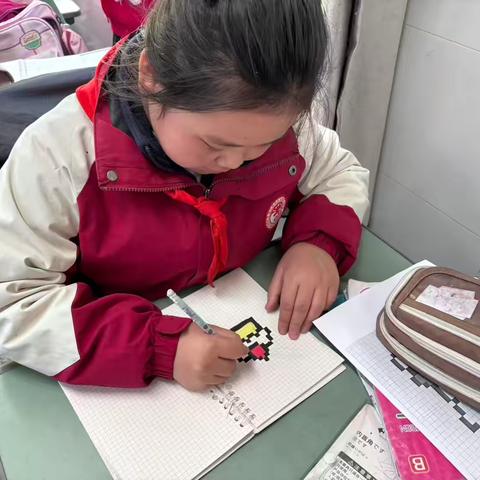 【红星小学】五彩周三之像素画社团