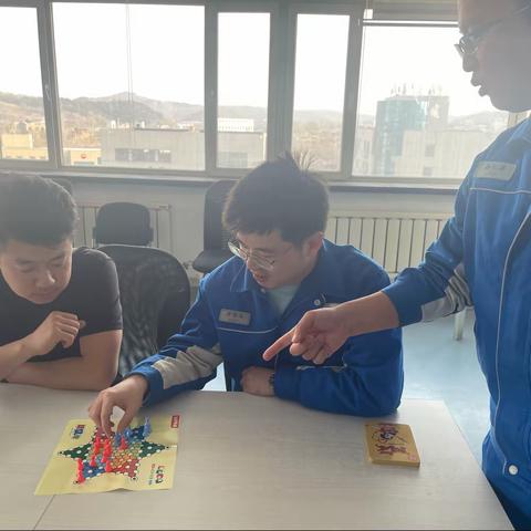 机动部开展快乐“棋”技午间活动