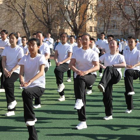 跃动青春  舞韵飞扬 ‍——齐市三中韵律操大赛 ‍