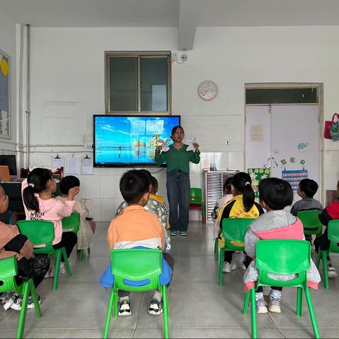 《动物法庭》------三十里铺镇中心幼儿园大班科学活动