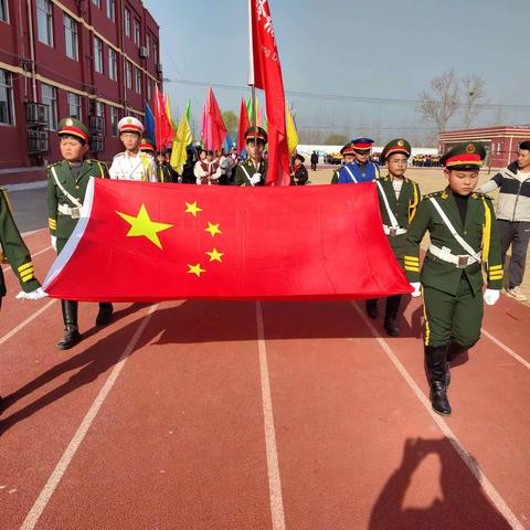 春天的约会——古邵镇明德小学举行春季运动会