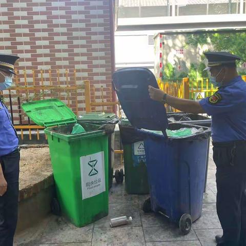 【历下城管执法】推行垃圾分类，助力城市文明