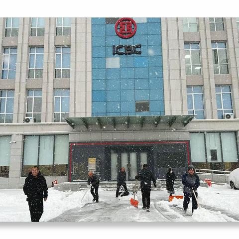 坚持党建引领，霍市支行全体员工从容应“战”，检验主题教育成效