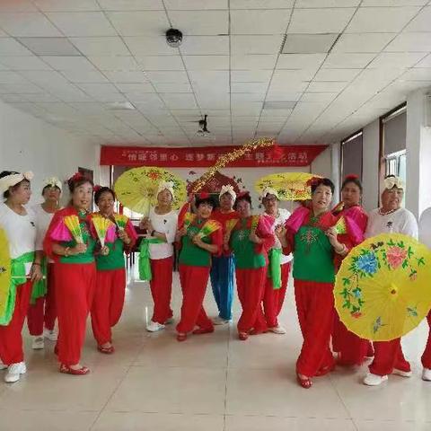 “党建引领筑忠魂 凝心聚力迎七一”新花园社区开展广场舞趣味运动会