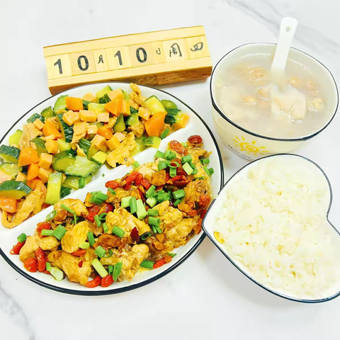 东莞市高埗贝欣幼儿园2024年10月份食谱