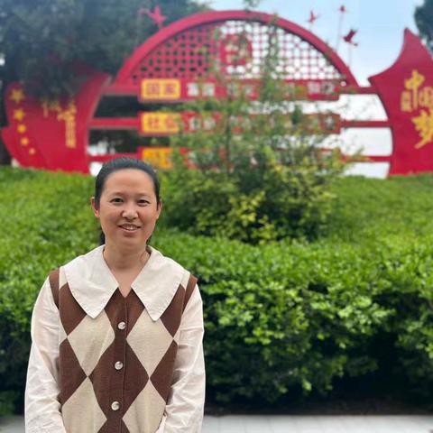 ​翼城二中核聚变头脑风暴——《爱人如养花，最好的花匠是自己》主题讲座