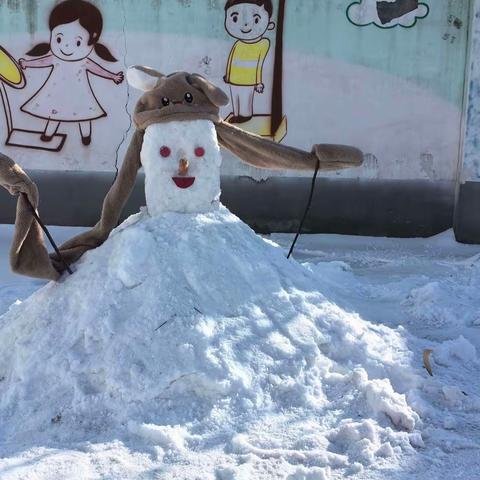 冬日暖人心，扫雪我先行！—李台镇甄台幼儿园扫雪记实