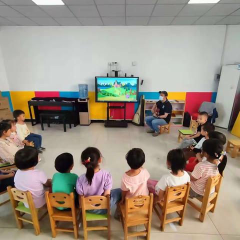 鼎艺幼儿园小一班今日活动内容