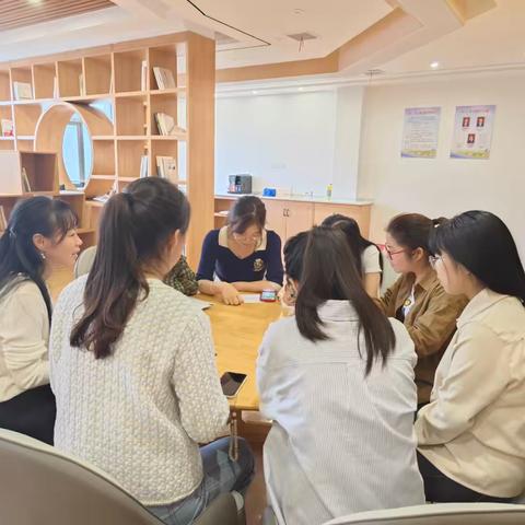 优雅的灵魂源于优雅的书籍——吉水二中语文教研组举行读书沙龙活动