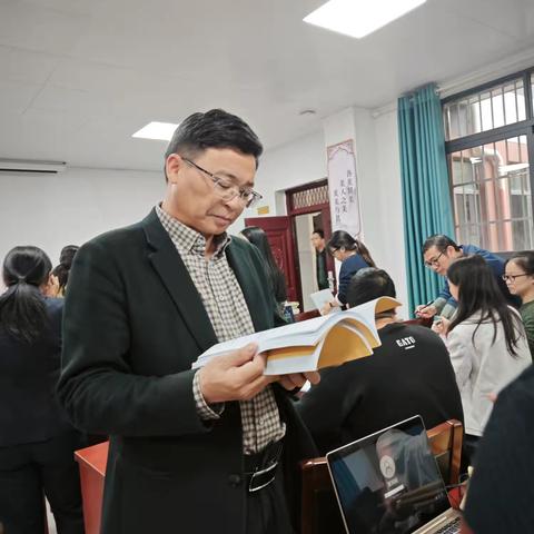 抓常规，促教学——吉水二中开展教学常规检查工作