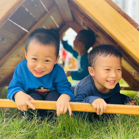 成长·新起点———【小班新生入园指南】武江区蓉城幼儿园