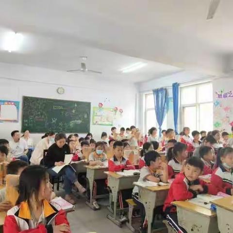 践行新课改—广平县第一实验小学一二年级语文听评课