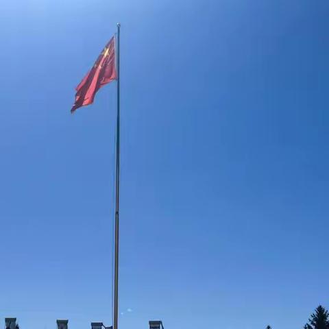 巴彦呼舒第三小学 2025 年秋季开学典礼暨教师节表彰