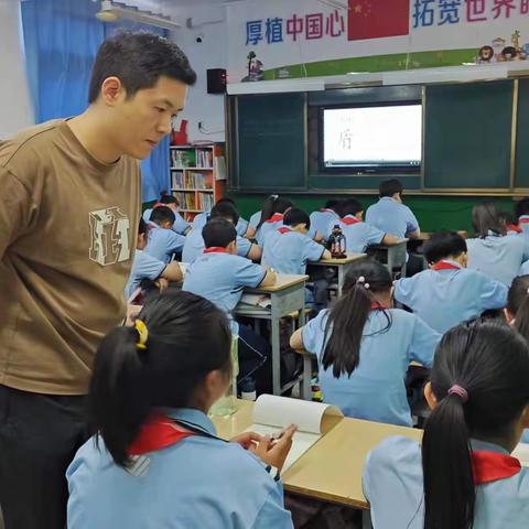 观摩学习助成长，乐思笃行促提升 ——临清市八岔路镇路庄小学赴逸夫实验小学本校观摩学习交流活动