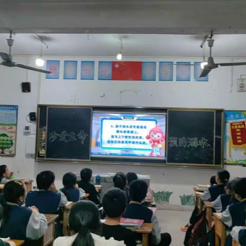 新兴中学第九周工作剪影