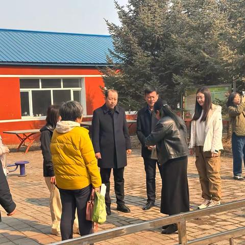 用科学开启智慧 用智慧点亮生命 ——吉林省气象学会、长春市气象局、榆树市气象局开展气象科普进校园主题活动 	  ‍