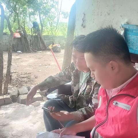 亚要村网格员开展禁毒宣传工作