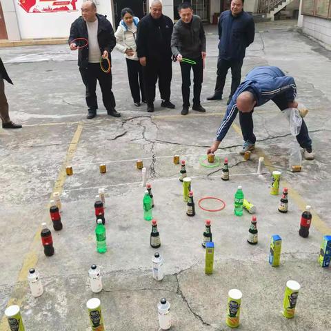 元宵佳节聚欢颜 右烟游园展风采 ——百色市右江区烟草专卖局（营销部）职工游园活动纪实