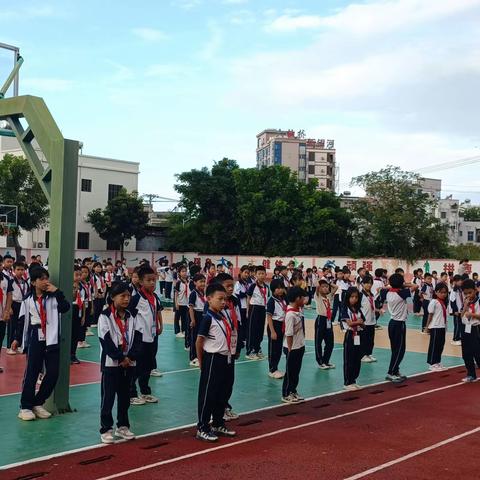 火灾演练，防患未“燃”——板桥中心学校防火灾逃生演练