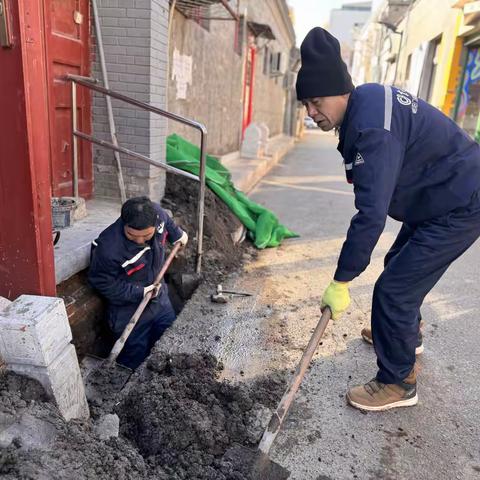 疏通下水解民愁 为民服务暖人心