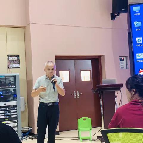 天涯区学前教育教研会议：共探幼教新方向