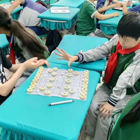 楚河汉界 乐在“棋”中 ——五（3）班开展“课后延时服务特色课程