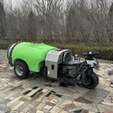 35马力水冷发动机打药机